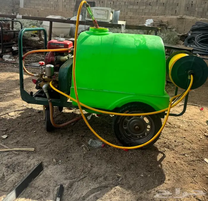 ماطور. رش ماء. بخزان سعة 300 لتر. 1