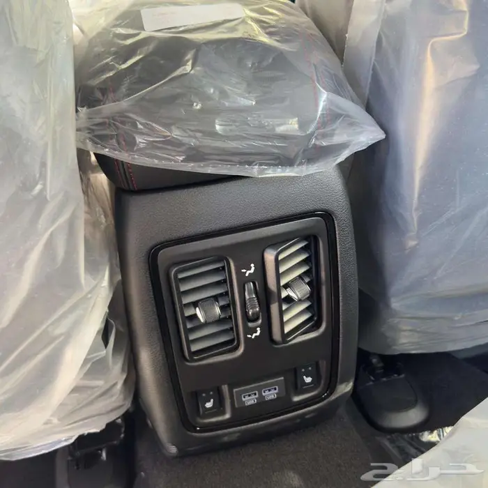 دودج دورانجو GT NIGHT 2025 14