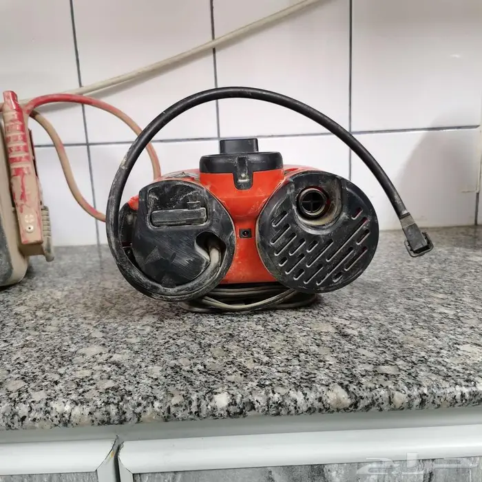 بلاك اند ديكر منفاخ ضاغط للهواء 2