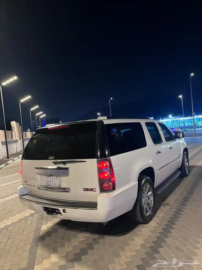 للبيع جمس يوكن دينالي 2011 فل كامل ابيض لؤلؤي 3