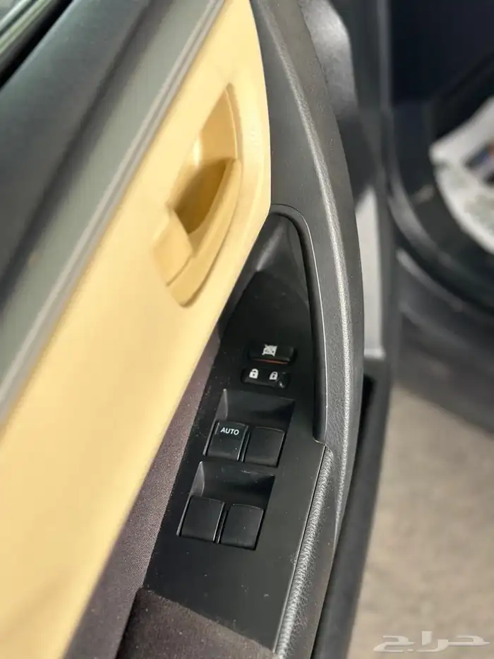 تويوتا كورولا 2019 نص فل 9