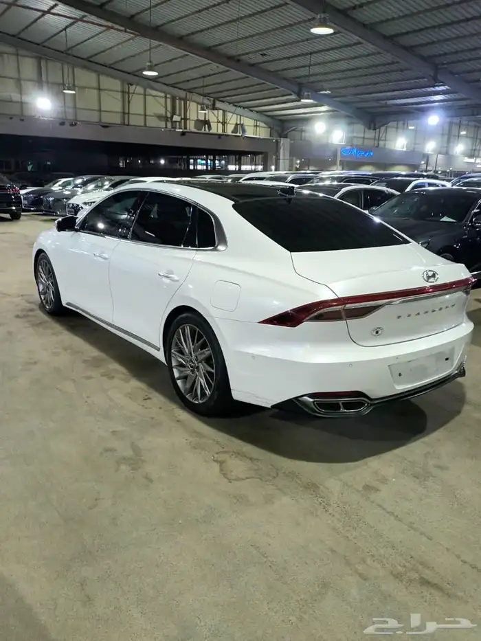 هيونداي ازيرا ابيض 2020 بنزين بطاقة جمركية وارد كوريا 4
