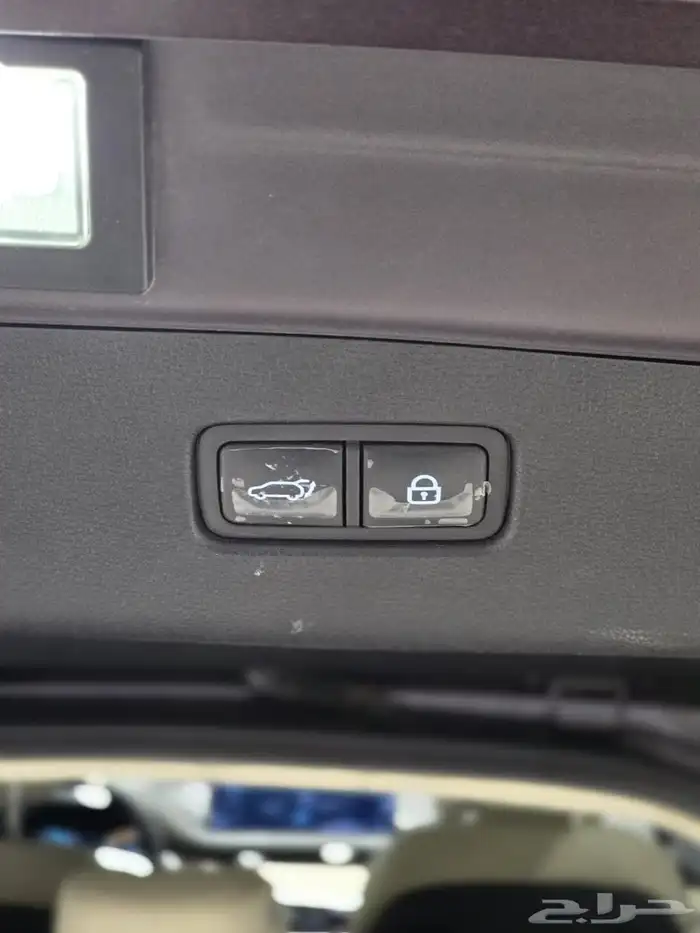 جينسس GV70 موديل 2021 بحالة الوكالة 31