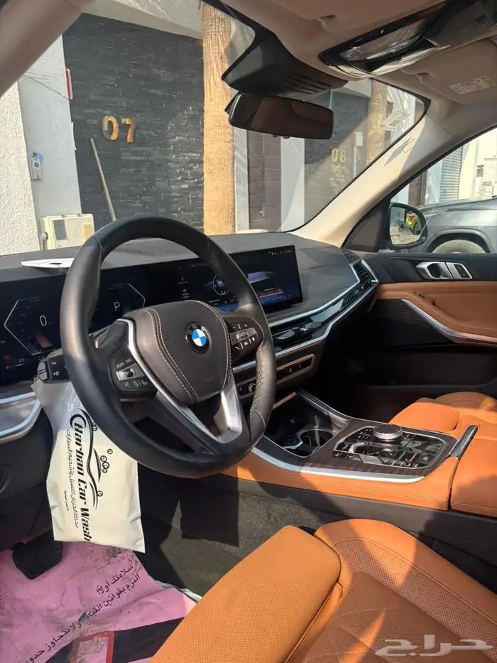 بحالة الوكالة BMW X5 2024 10