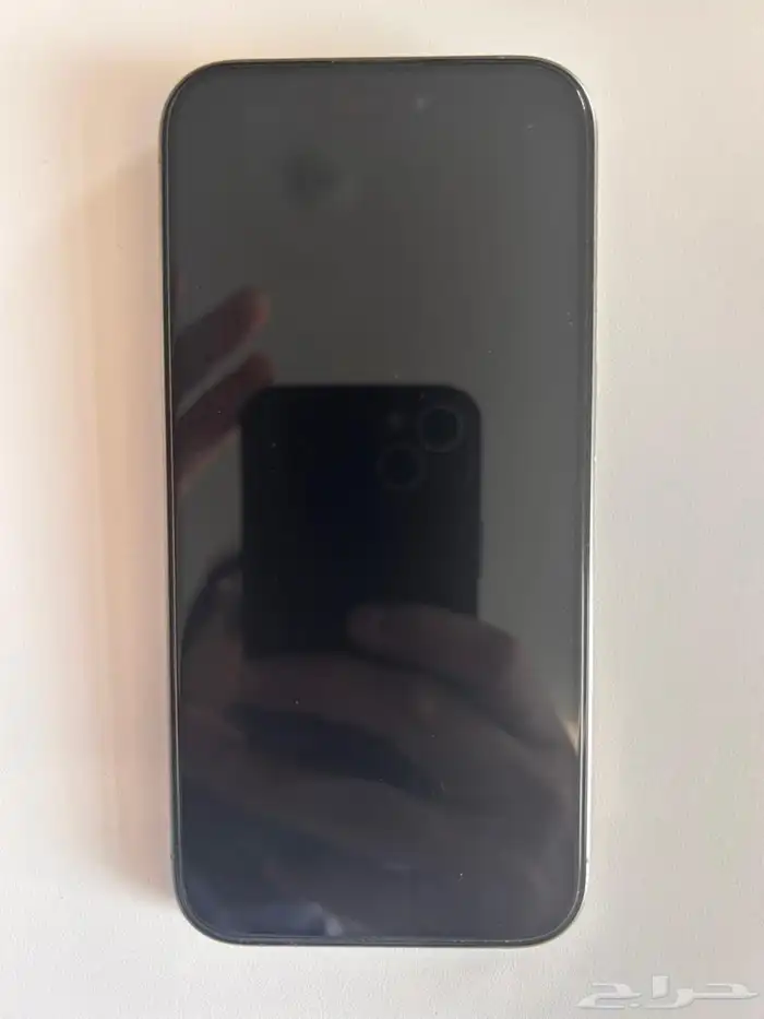 للبيع   iPhone 15 Pro بحالة شبه جديد 4