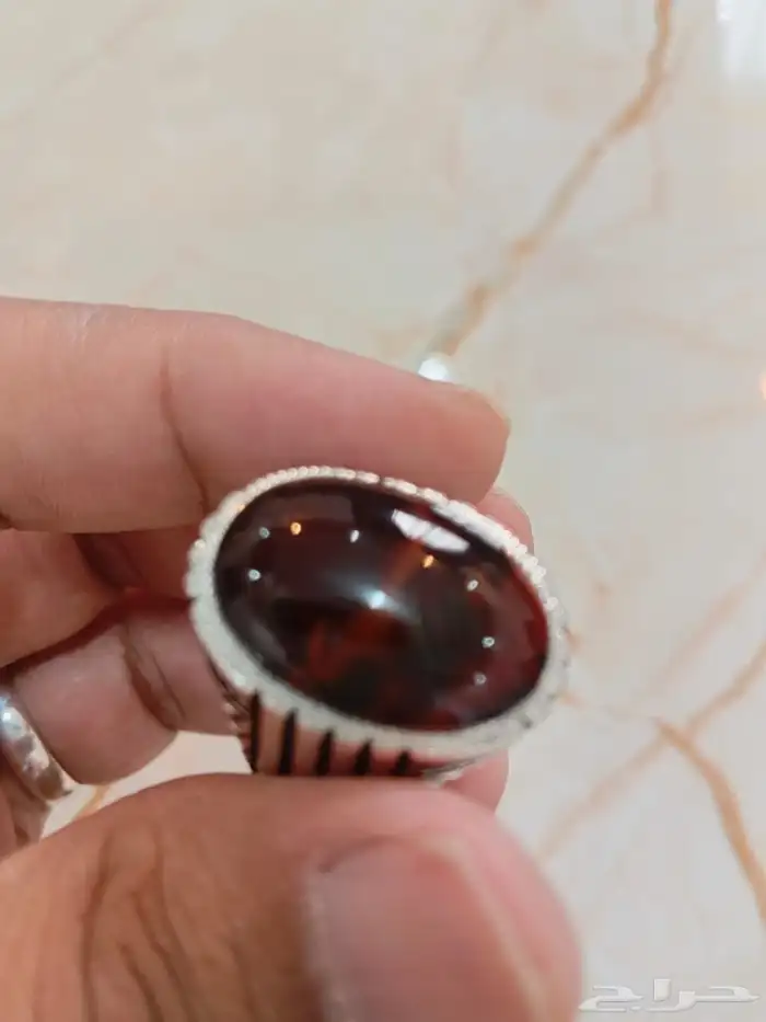 خاتم فضة عقيق يماني كرزي مزعفر صياغة عارف 4
