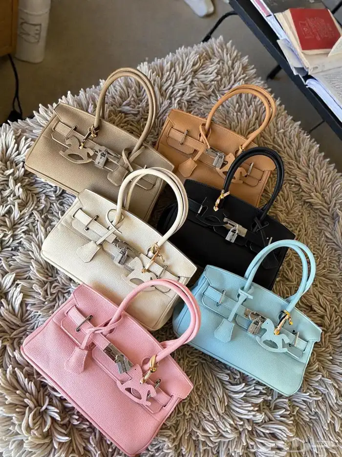 شنط بالجمله وبالحبه 24