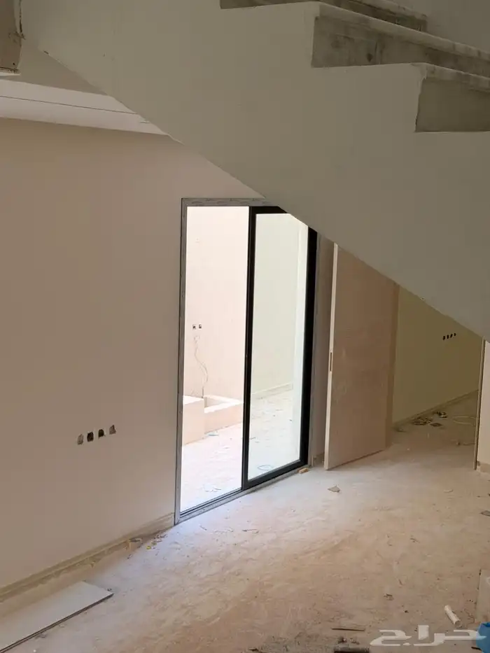 للبيع فيله تشطيب( فاخر ) 3