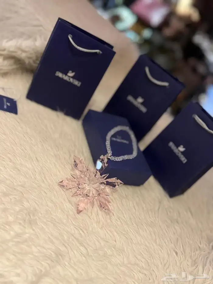 عروض شنط والطقم 135  وطقم شنط 335  جاكت البرد 175 30