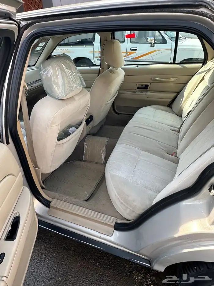 فورد فكتوريا لارج طويل 5