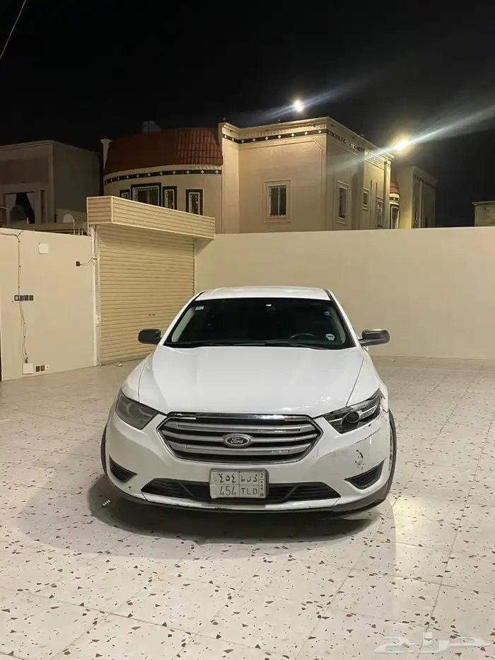 للبيع سيارة تورس موديل 2015 2