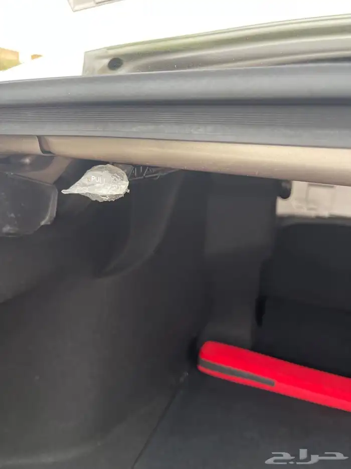 للبيع كامري موديل 2019 16