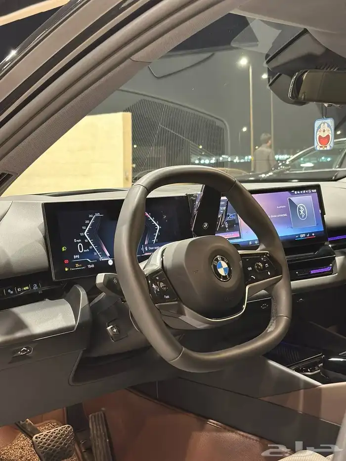 بي ام دبليو 520i 2024 . رصد الفخامة 14