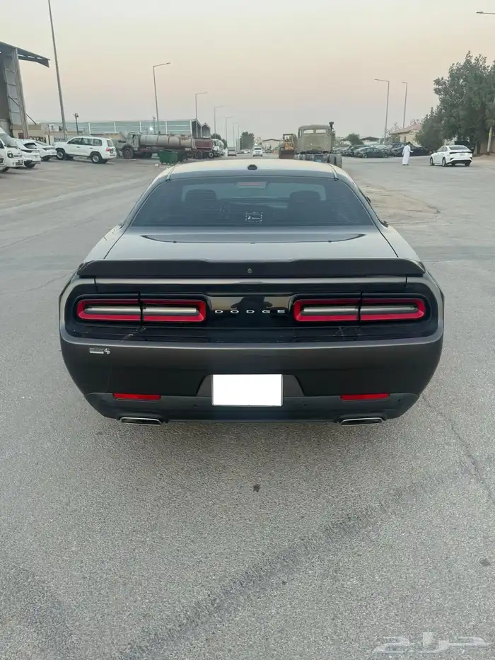 دوج تشالنجر 2021 gt 1