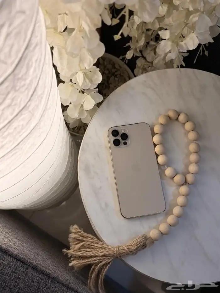 ايفون 12 برو نظيف 1