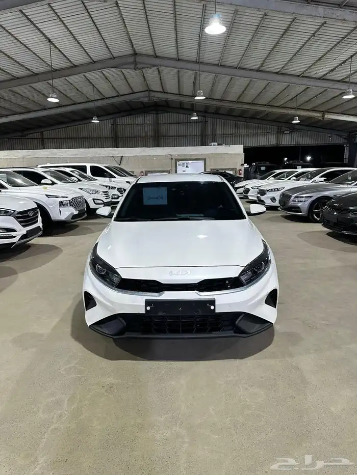 كيا K3 ابيض 2022 بنزين وارد كوريا 1