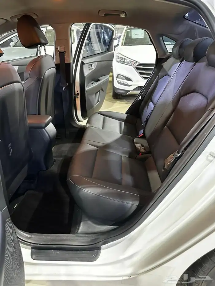 كيا K3 ابيض 2022 بنزين وارد كوريا 6