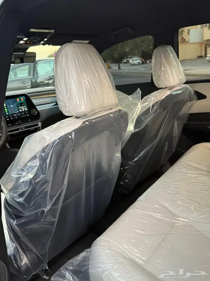 لكزس RX 350h 2024 ( بحالة الوكالة ) 24