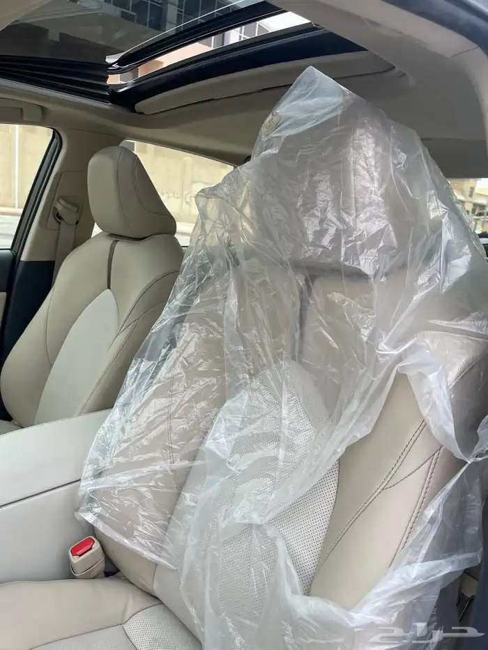 للبيع كامري موديل 2019 11