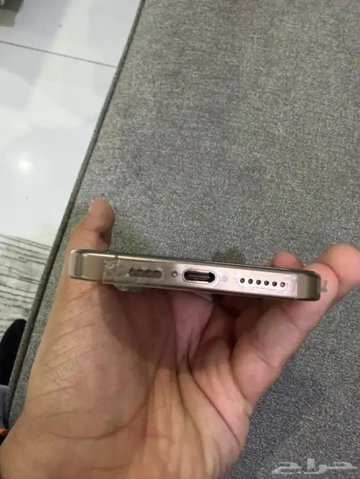 ايفون16 بروماكس نظيف شبه جديد البطاريه 100 512 قيقا 7