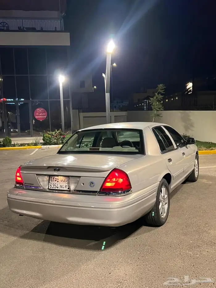 فورد كراون فكتوريا ( مالك واحد ) 0