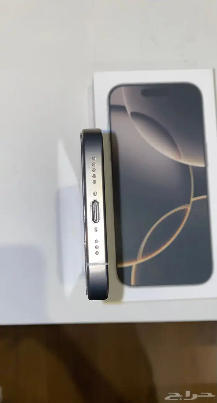 ايفون 16 برو 3