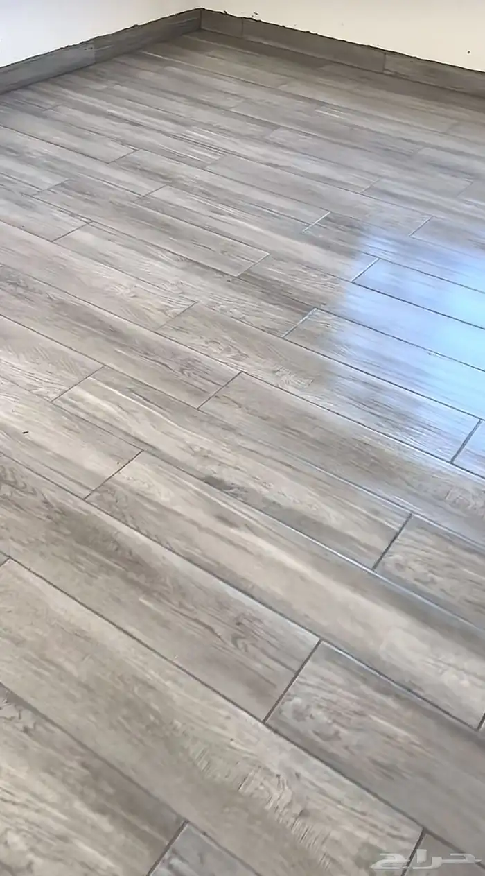 مبلط على الشرط 6