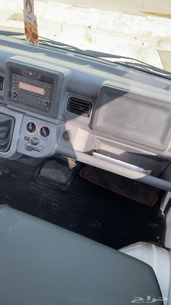 للبيع سياره 16