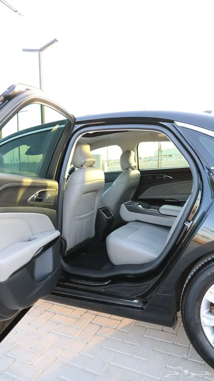 ترند Plus .. وكالة (( تم البيع )) 20