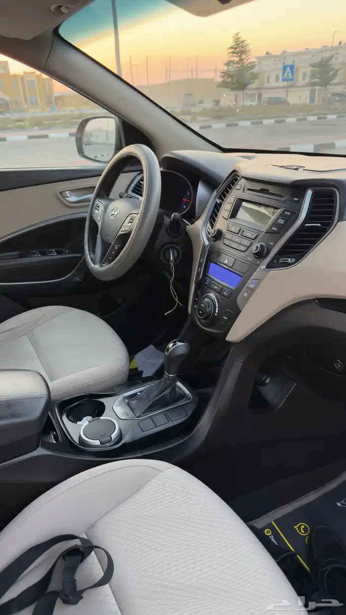 هيونداي سانتافيه 2015 دبل نص فل نظيف 6