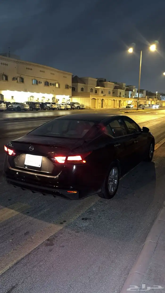 التيما2022اسود ستاندر 3