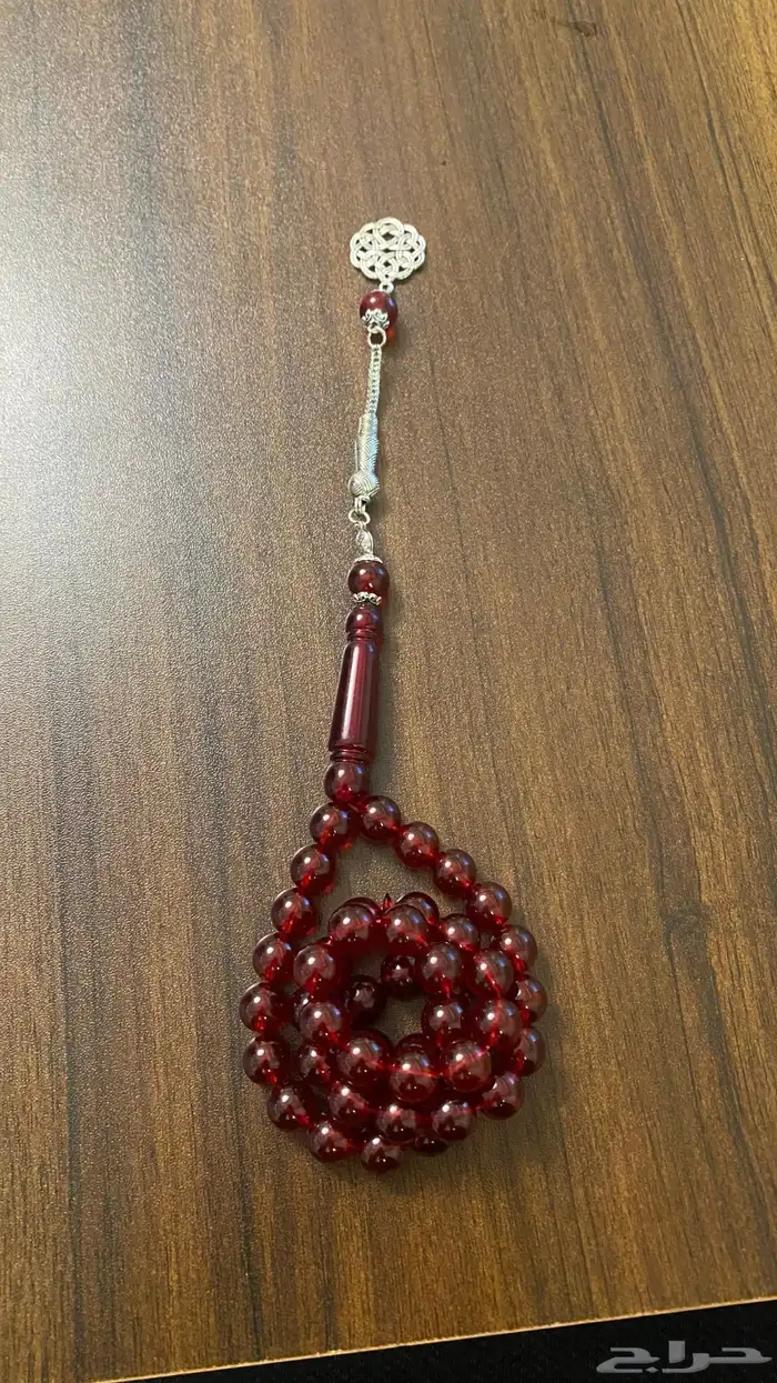 سبحة لون عنابي 2