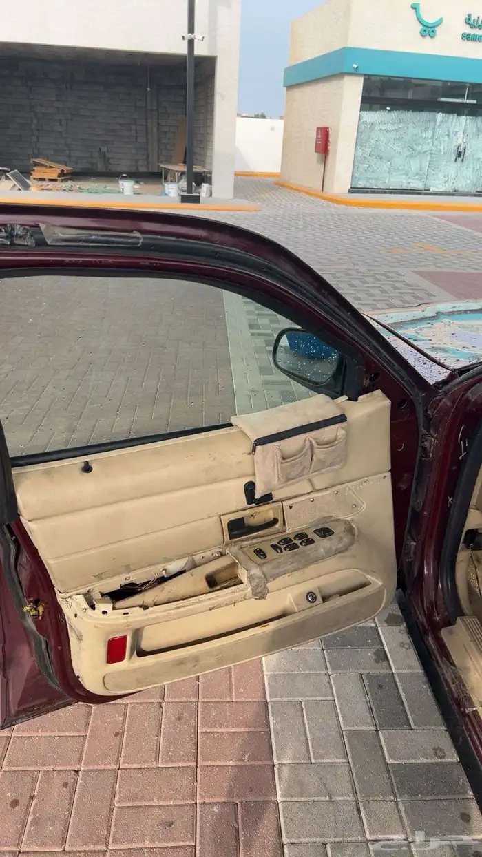 فورد فكتوريا 17