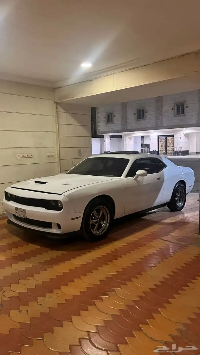 للبيع دودج تشالنجر 1