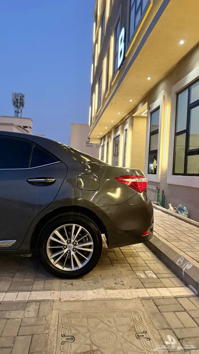 تويوتا كورلا 2015 نظظيف 14