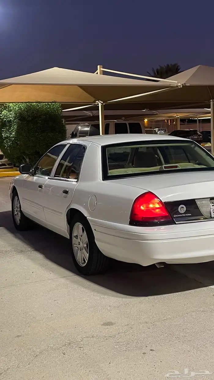 فورد 2011 بوليسي 5