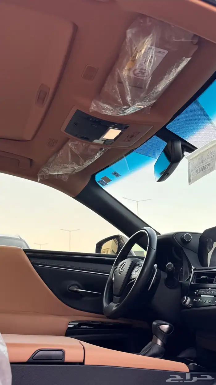 للبيع لكزس AA ES250 - 2023 بحالة الوكاله 19