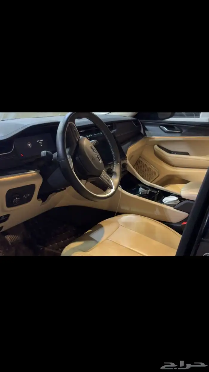 جيب قراند شيروكي ليمتد 2021مالك أول مخزن 1