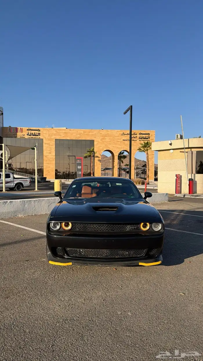 تشالنجر SRT 2015 6.4 لون نادر 8