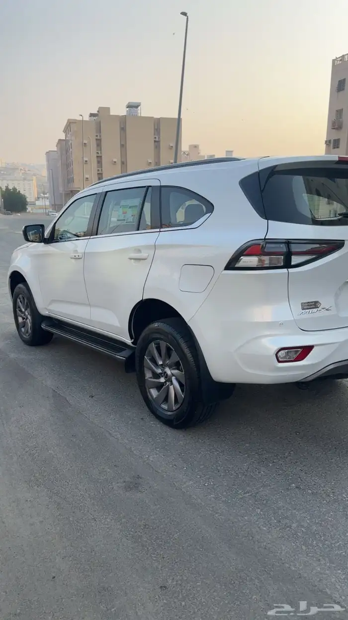 ايسوزو MUX (دبل) 2023 فل كامل ( بحالة الوكالة ) خالي من الرش 5