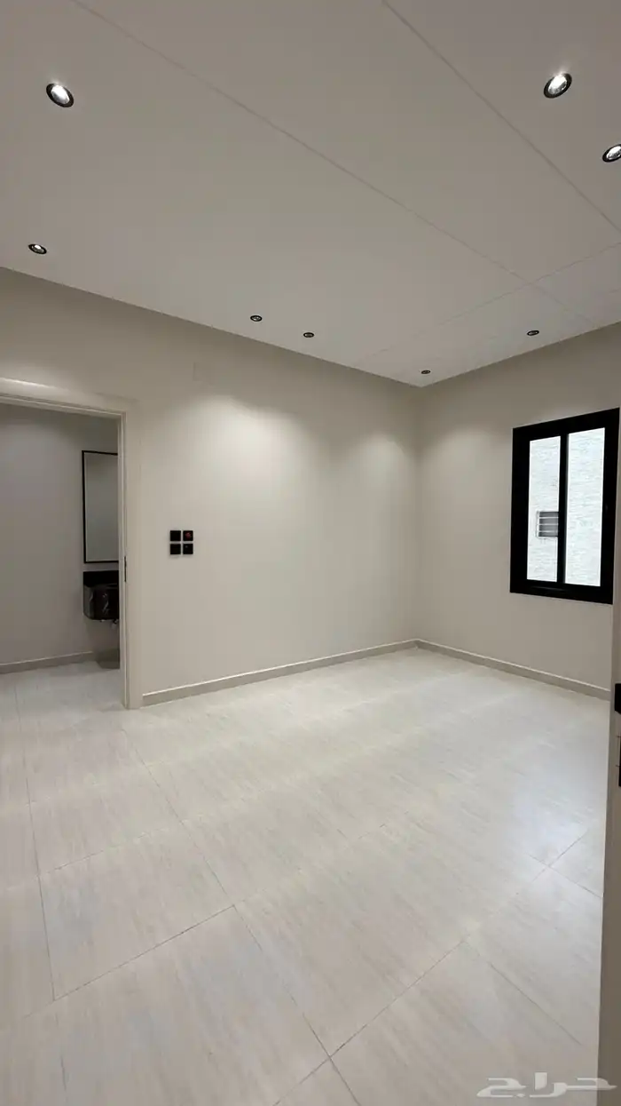 أدوار للبيع حي الصفا 15