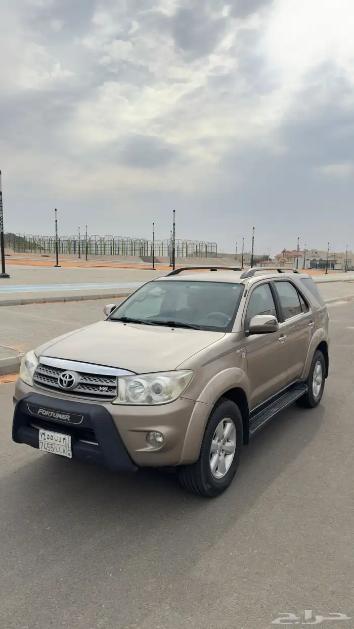 فورتشنر 2009 6 سلندر فل كامل شرط 8