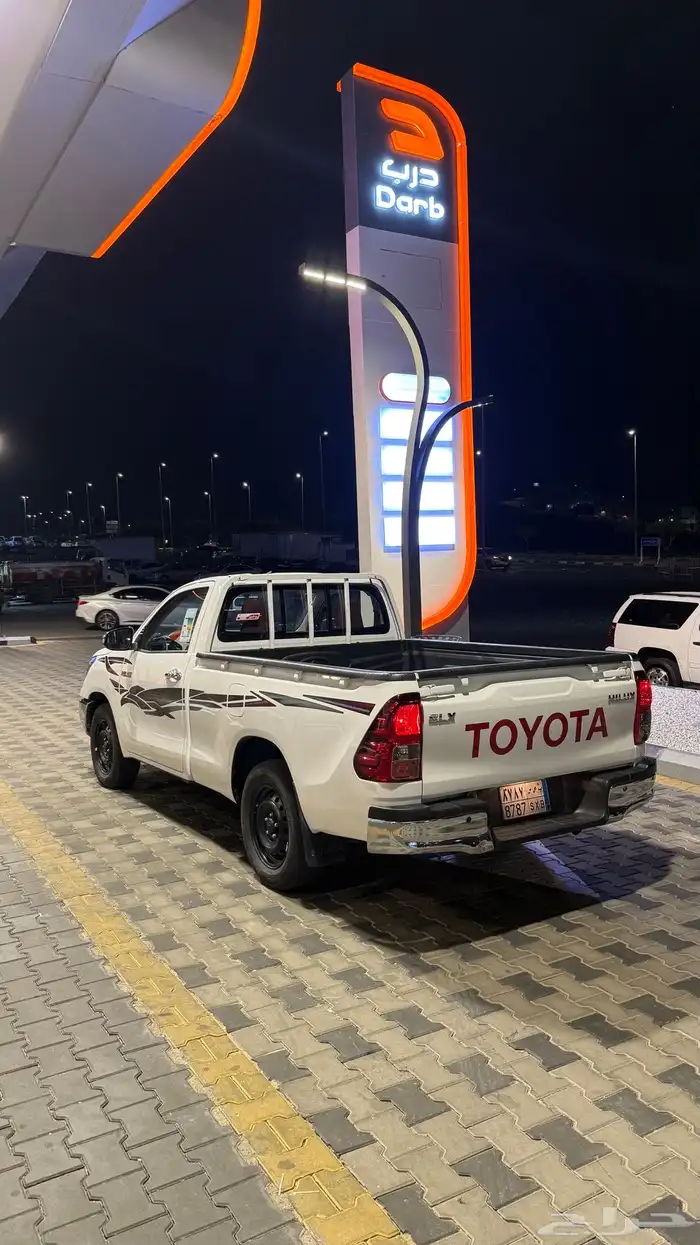 هايلوكس 2022 مخزن 0