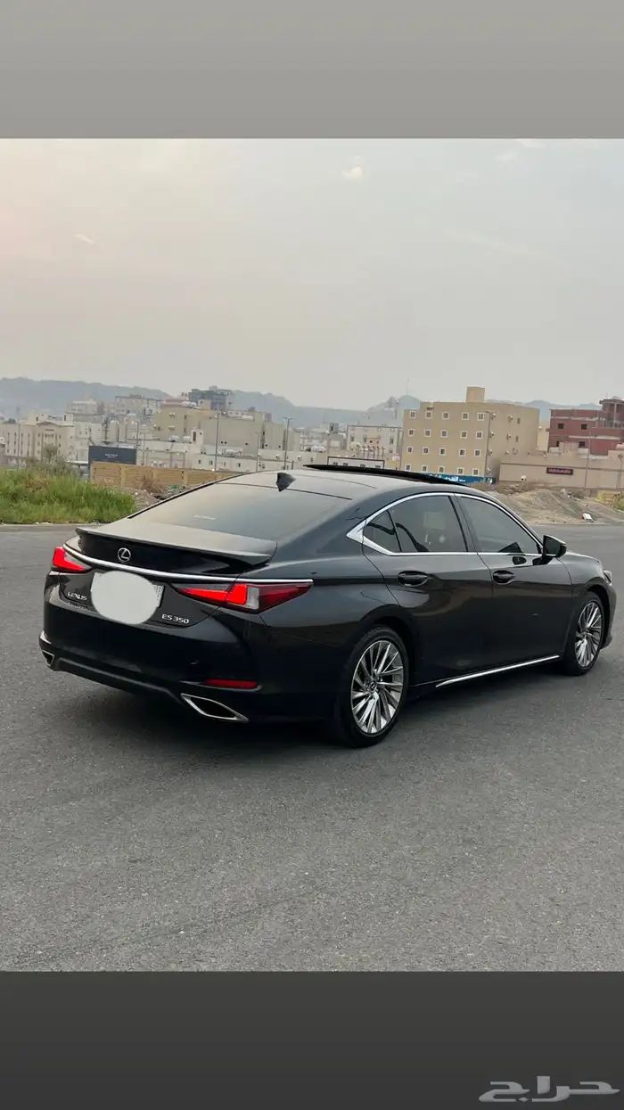 لكزز 2023 شبه الجديد 4