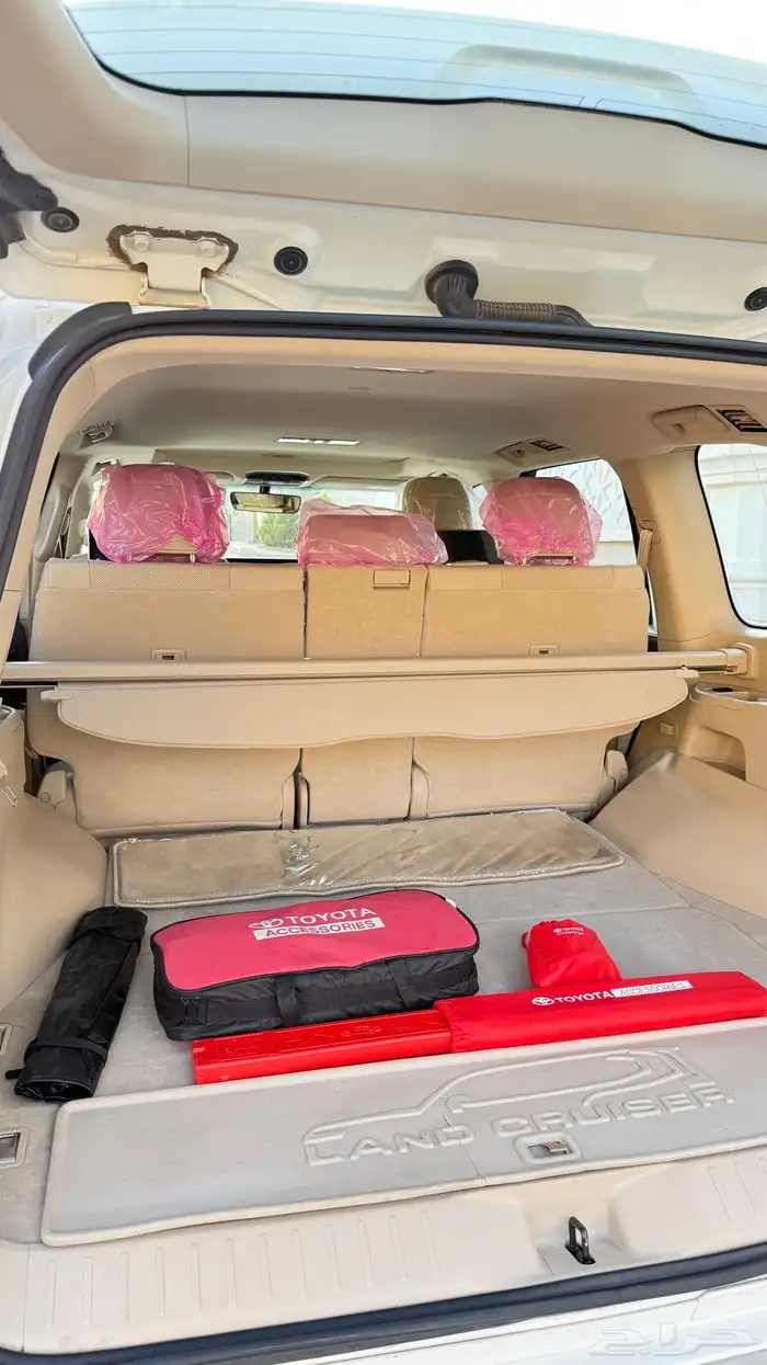 لاندكروزر 2022 L4 سعودي 17