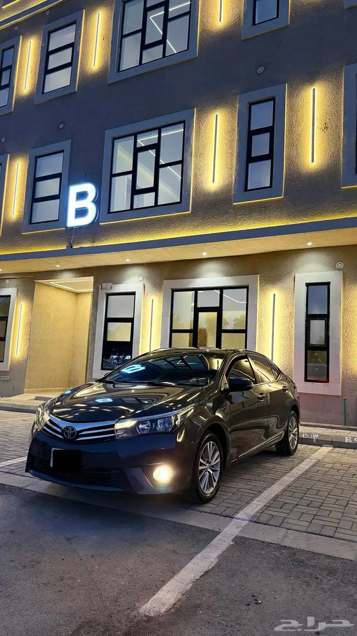 تويوتا كورلا 2015 نظظيف 4