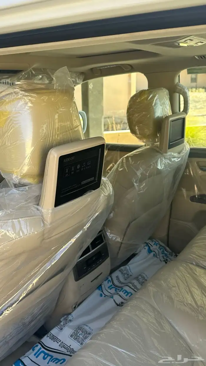 للبيع جيب لكزس 2013 ممشى قليل 9