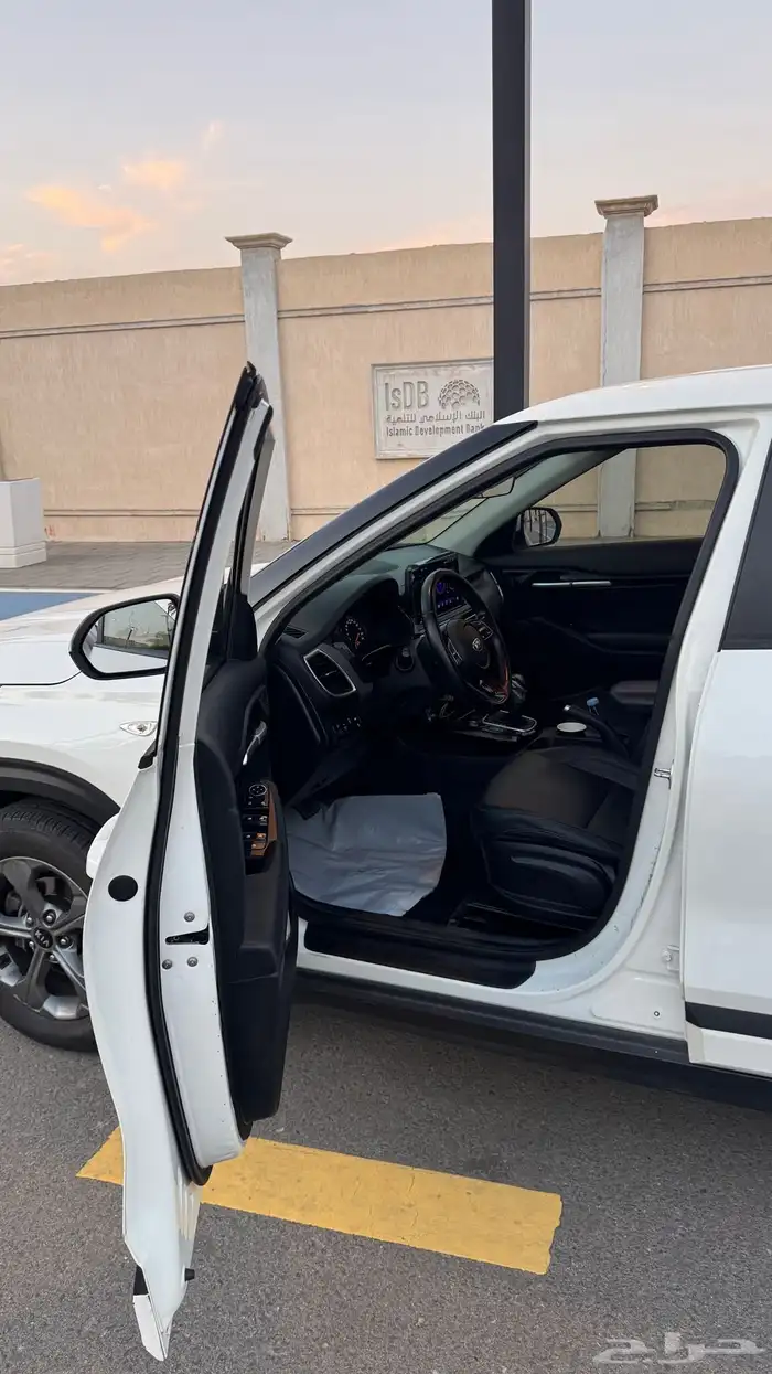 كيا سيلتوس ديزل   نظيفة ومواصفات عالية 2022 40