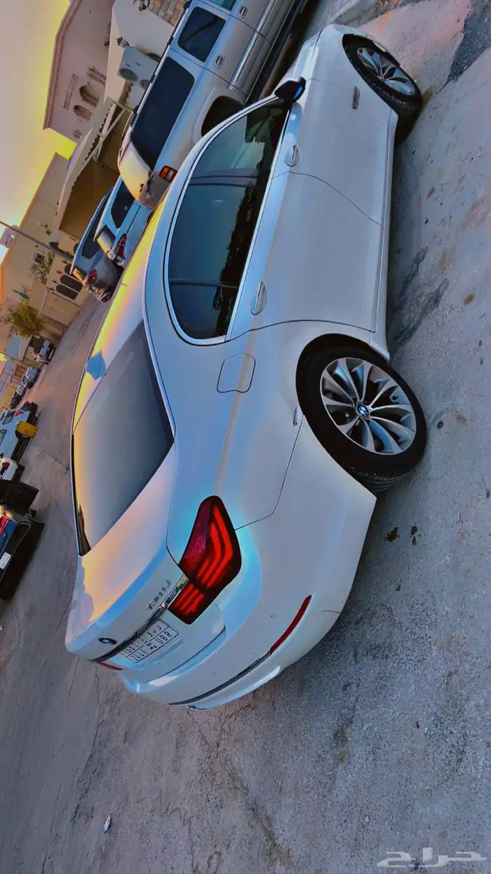 بي ام 730موديل 2015 2