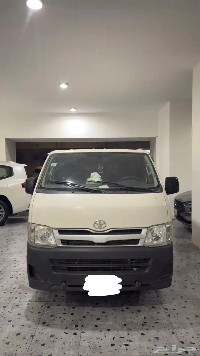 تويوتا باص هايس 2012 وكاله ممشى قليل للبيع 14